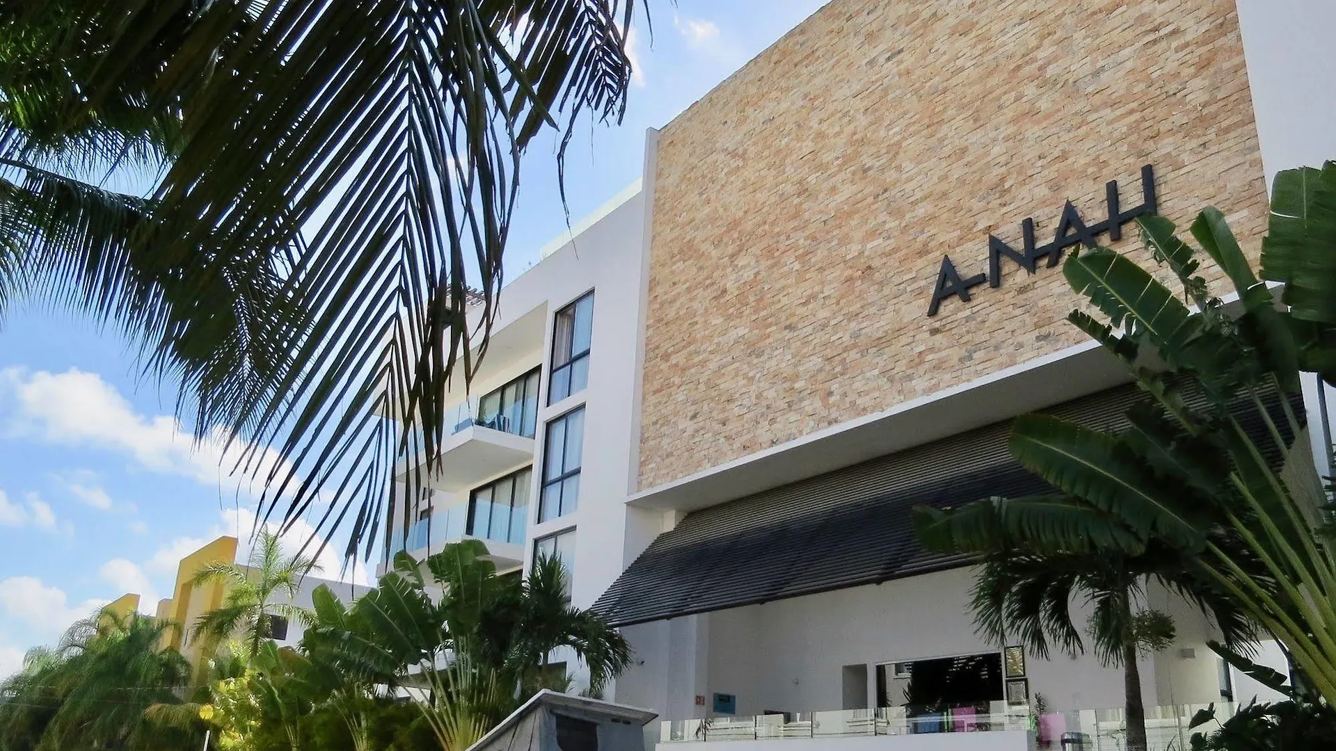 Anah Suites Playa del Carmen Aparthotel