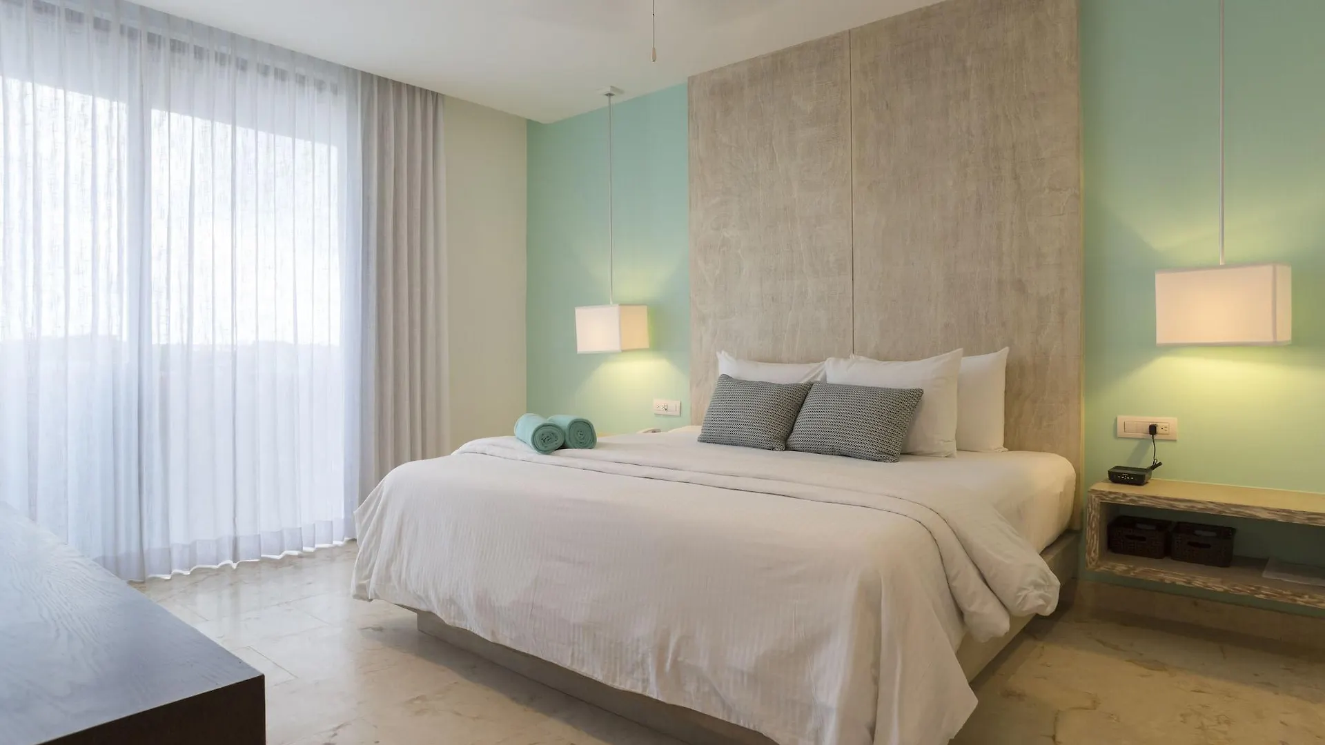 Anah Suites Playa del Carmen 4*,