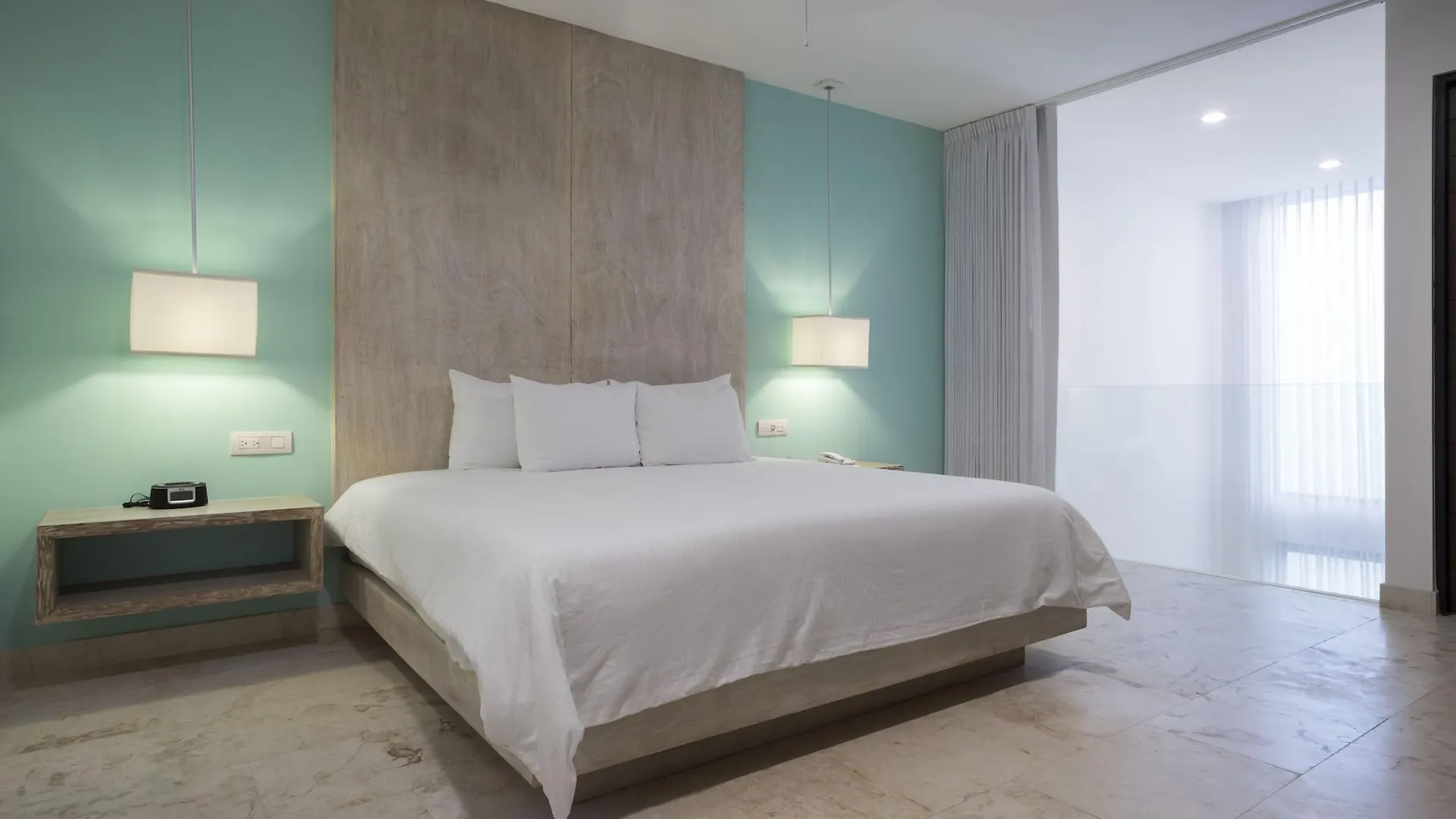 Anah Suites 신데 델 카르멘