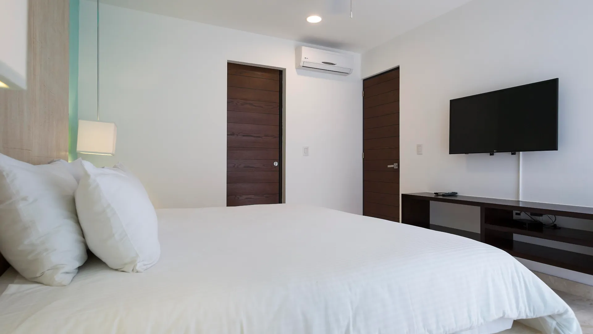 Anah Suites 신데 델 카르멘 아파트호텔