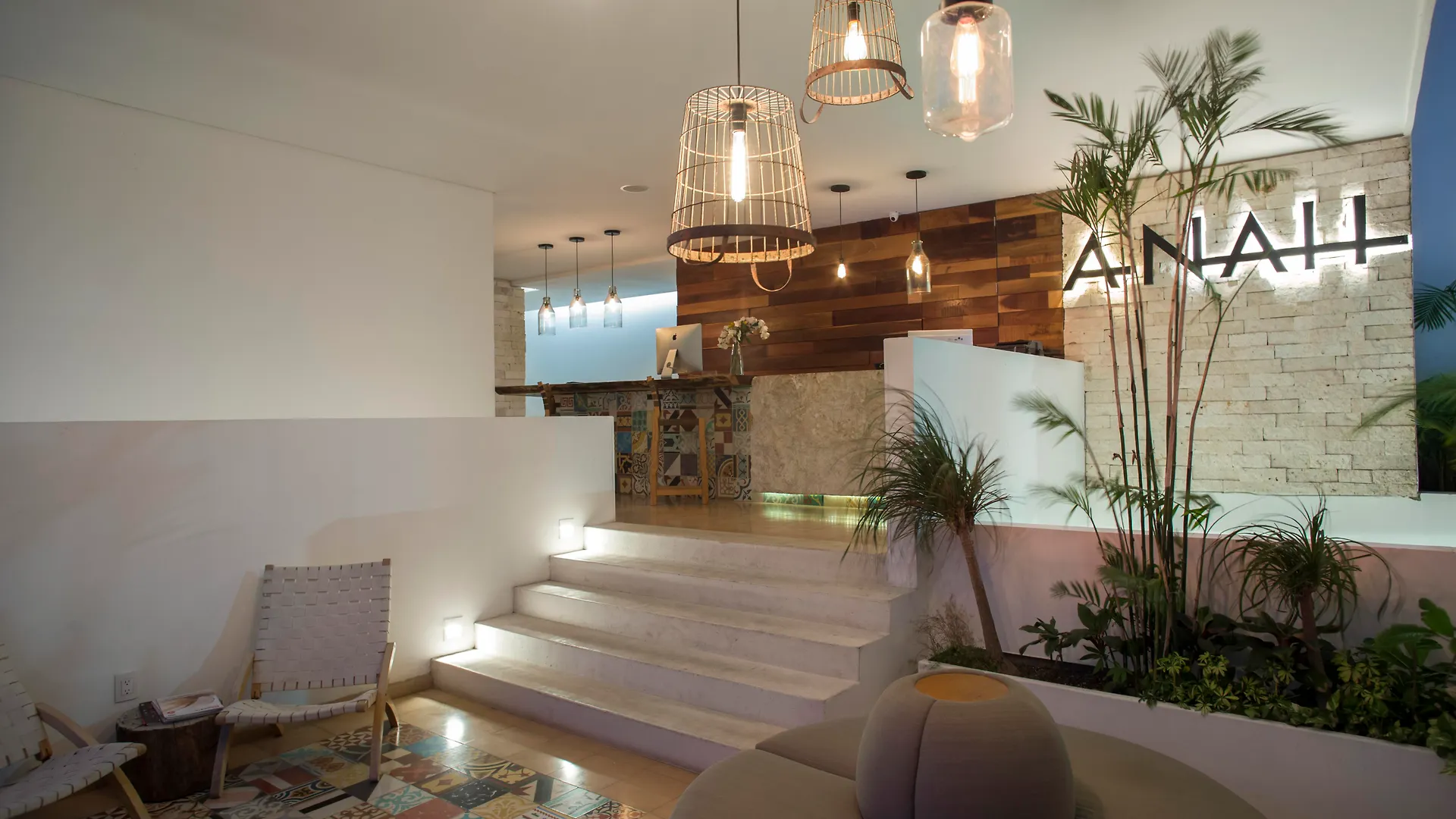 Anah Suites 신데 델 카르멘 아파트호텔